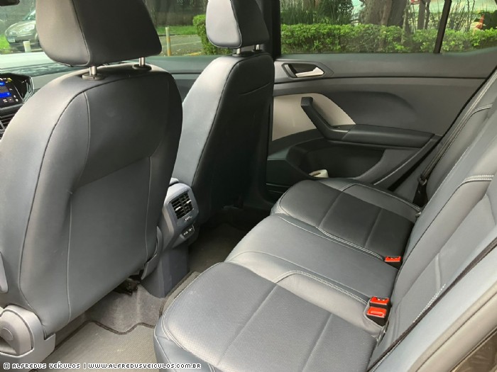 Volkswagen T CROSS HIGHLINE 2023/2024